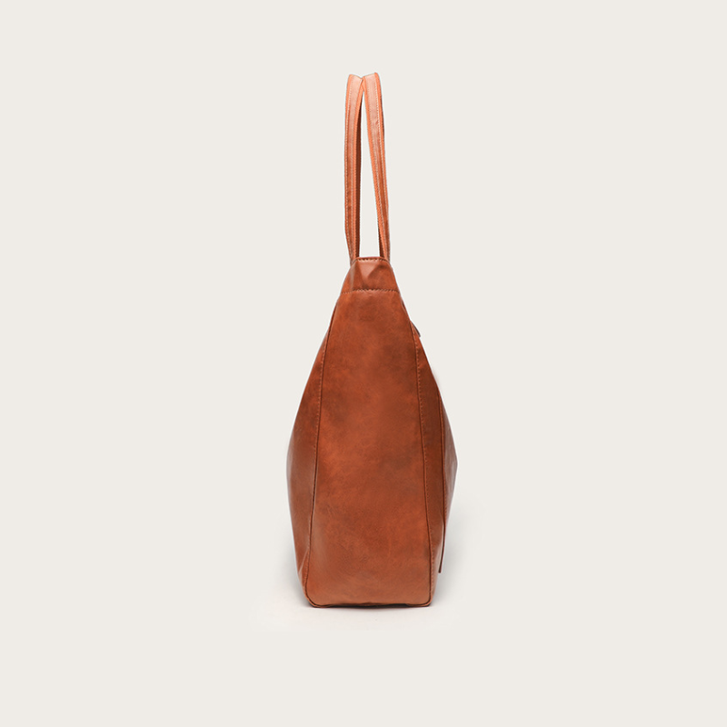 Vintora Oil-Wax Shoulder Bag