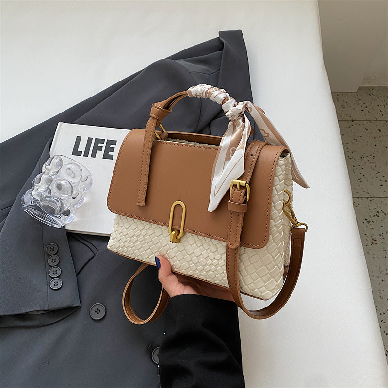 French Niche Small Square Commuting Shoulder Bag