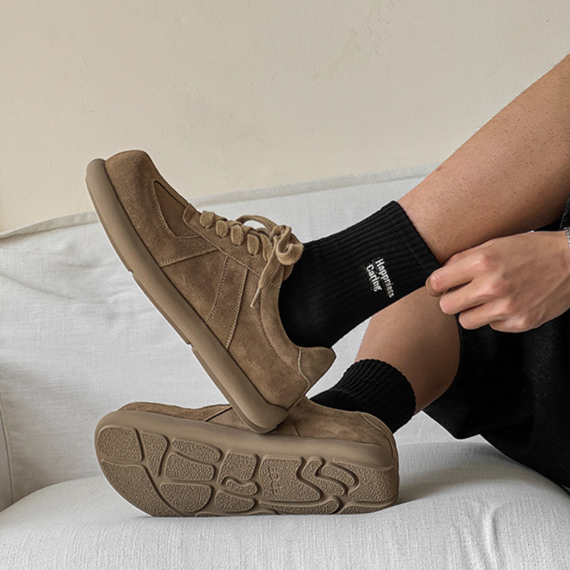 Women's Casual Low-Top Sneakers