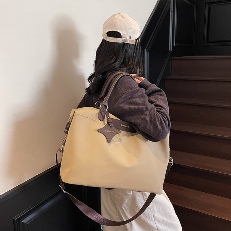 Fashionable Large Capacity Travel & Business Handbag