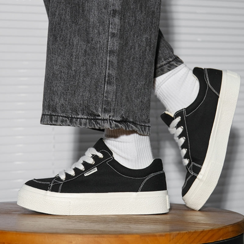 Women's Contrast Stitch Low Top Canvas Sneakers