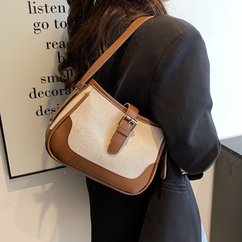 Niche Edge Fashion Shoulder Bag