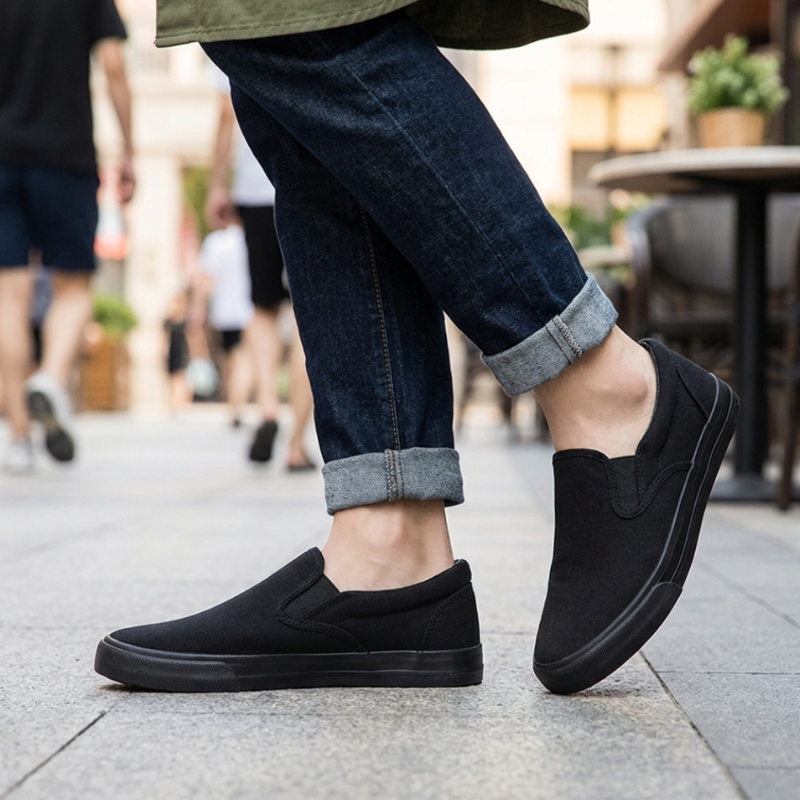 BreezeStep Canvas Sneakers