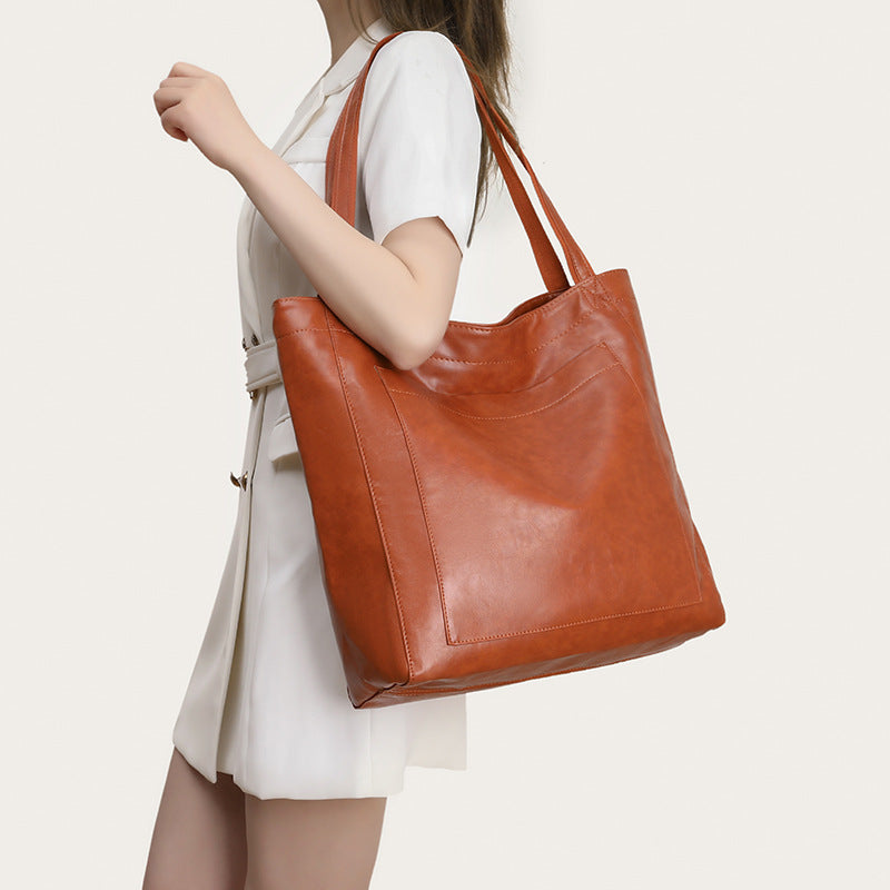 Vintora Oil-Wax Shoulder Bag
