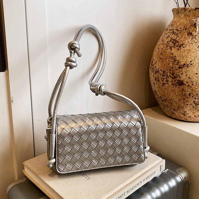 Trend Luxe Shoulder Bag