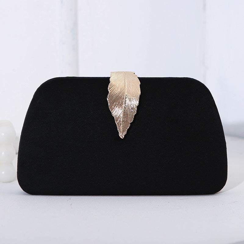 Veloura Leaf Clutch