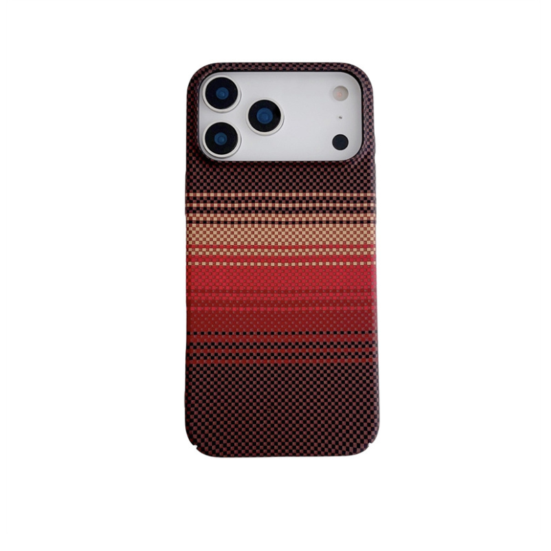 Kairo Carbon MagSafe iPhone Case