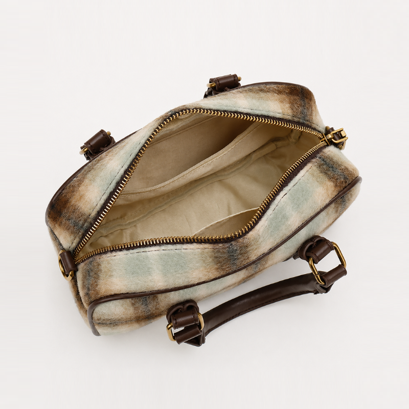 Autumn Cozy Plaid Barrel Bag