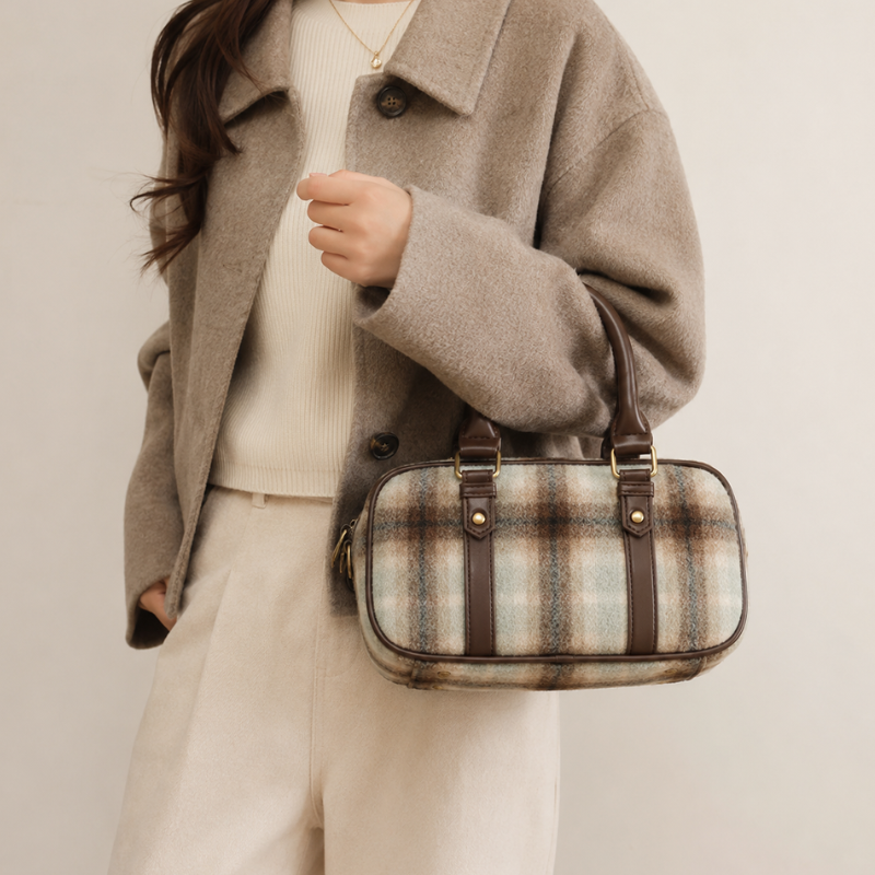 Autumn Cozy Plaid Barrel Bag