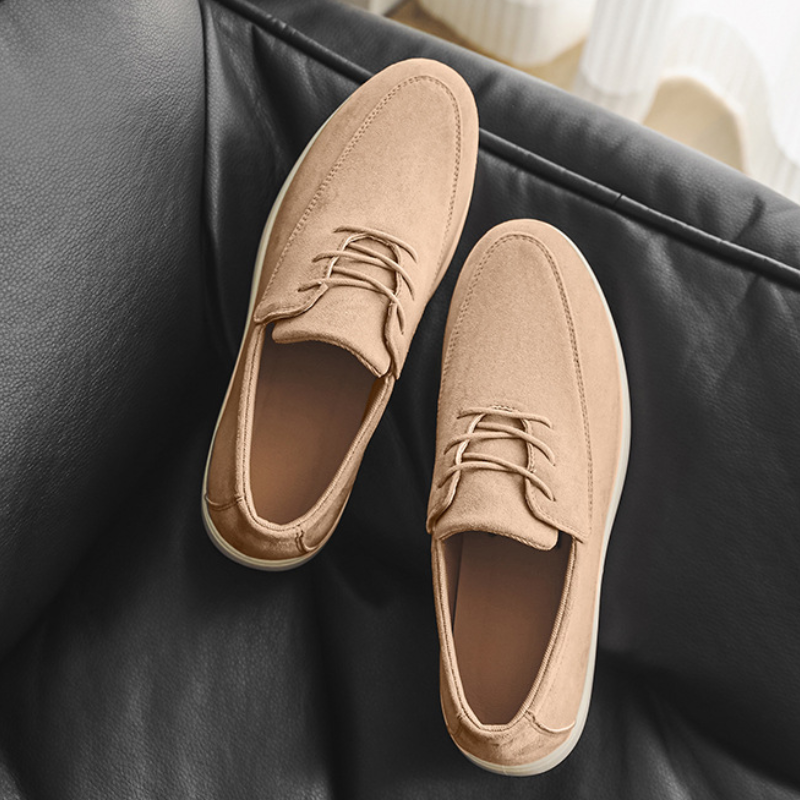 Urban Ease Low-Top Loafers