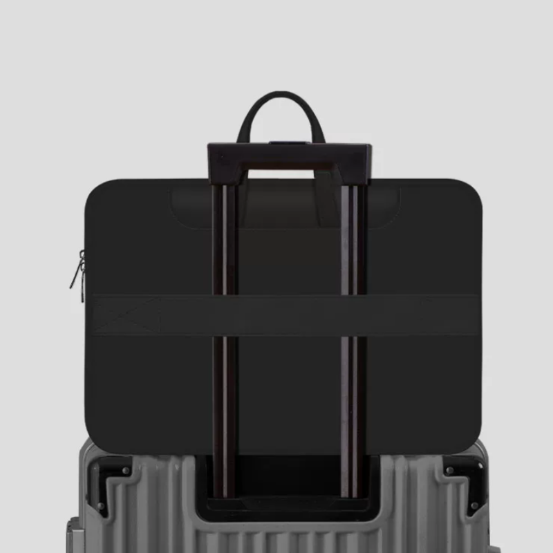 Shin Pop Cute Laptop Sleeve
