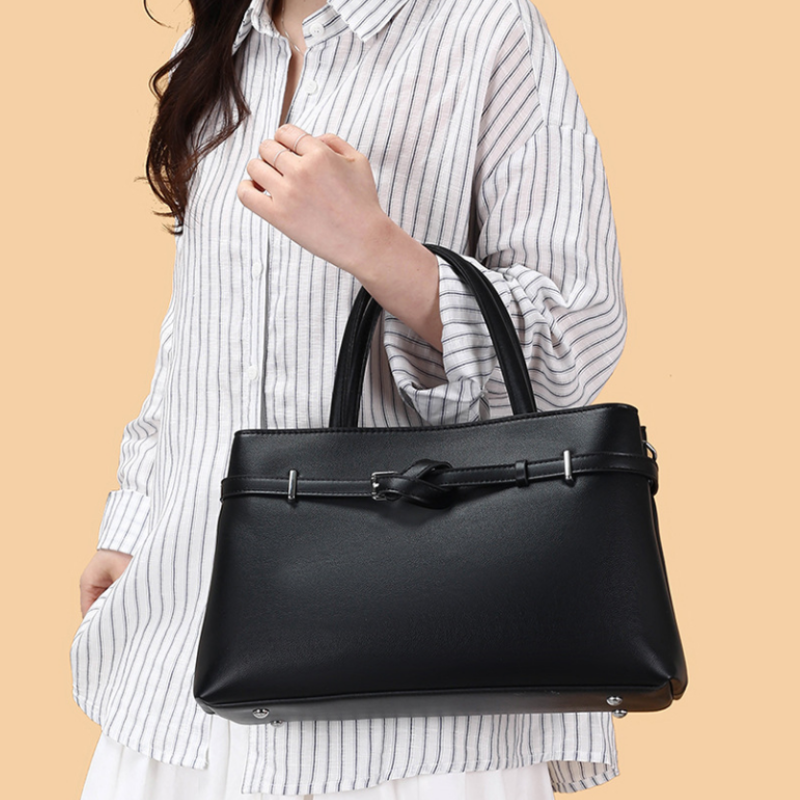Versatile Multi Set Handbag