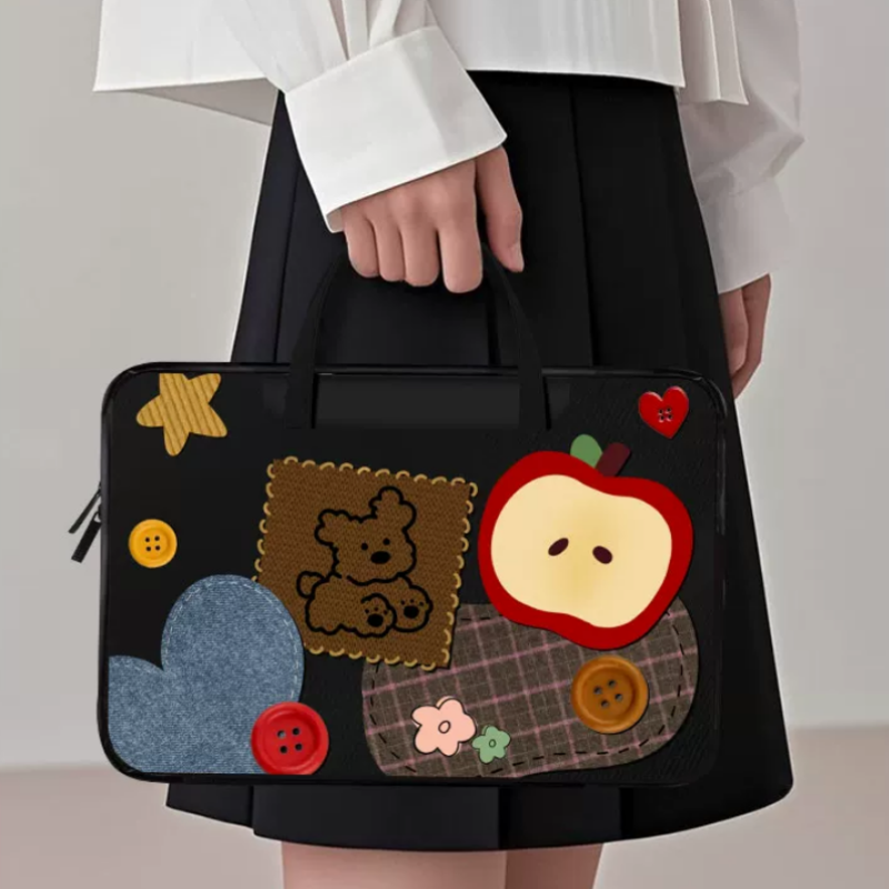 Shin Pop Cute Laptop Sleeve