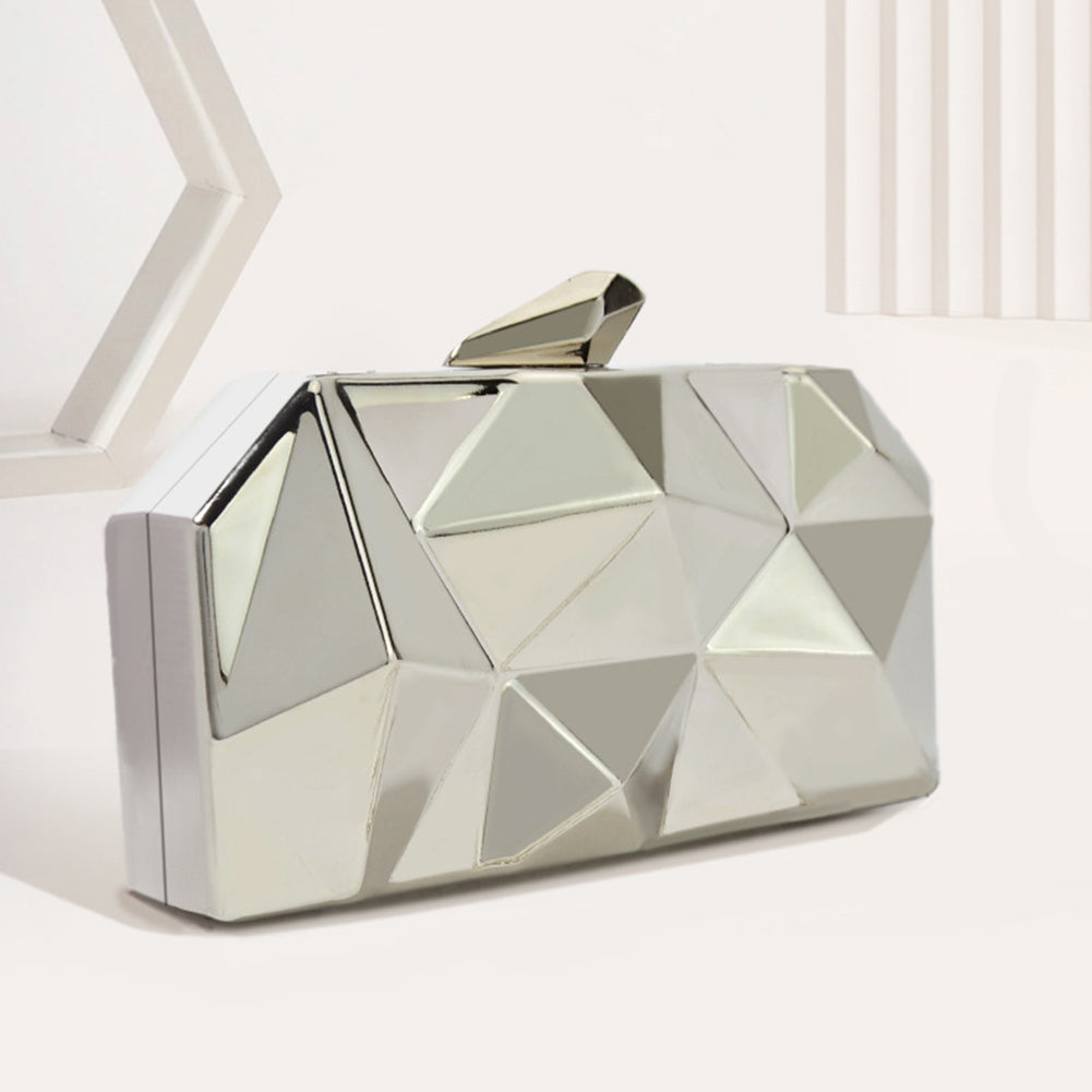Diamond-Shaped  Metal Chain Evening Clutch Bag