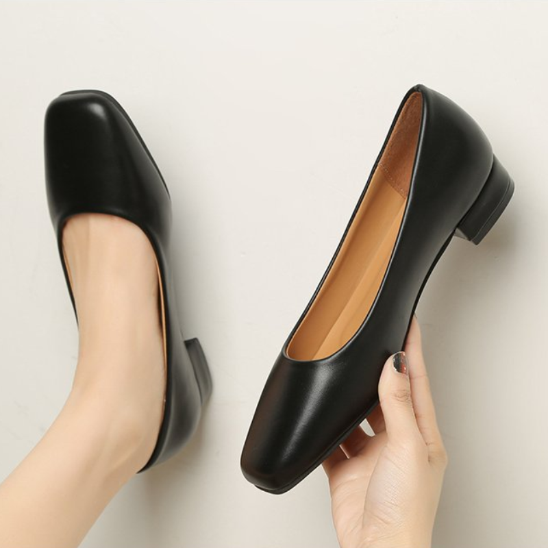 Low Heel Shallow Mouth Commuter Pumps