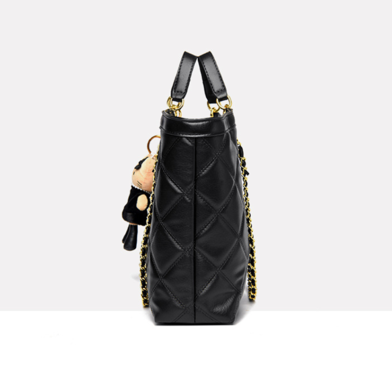 Quilt Charm Classic Handbag