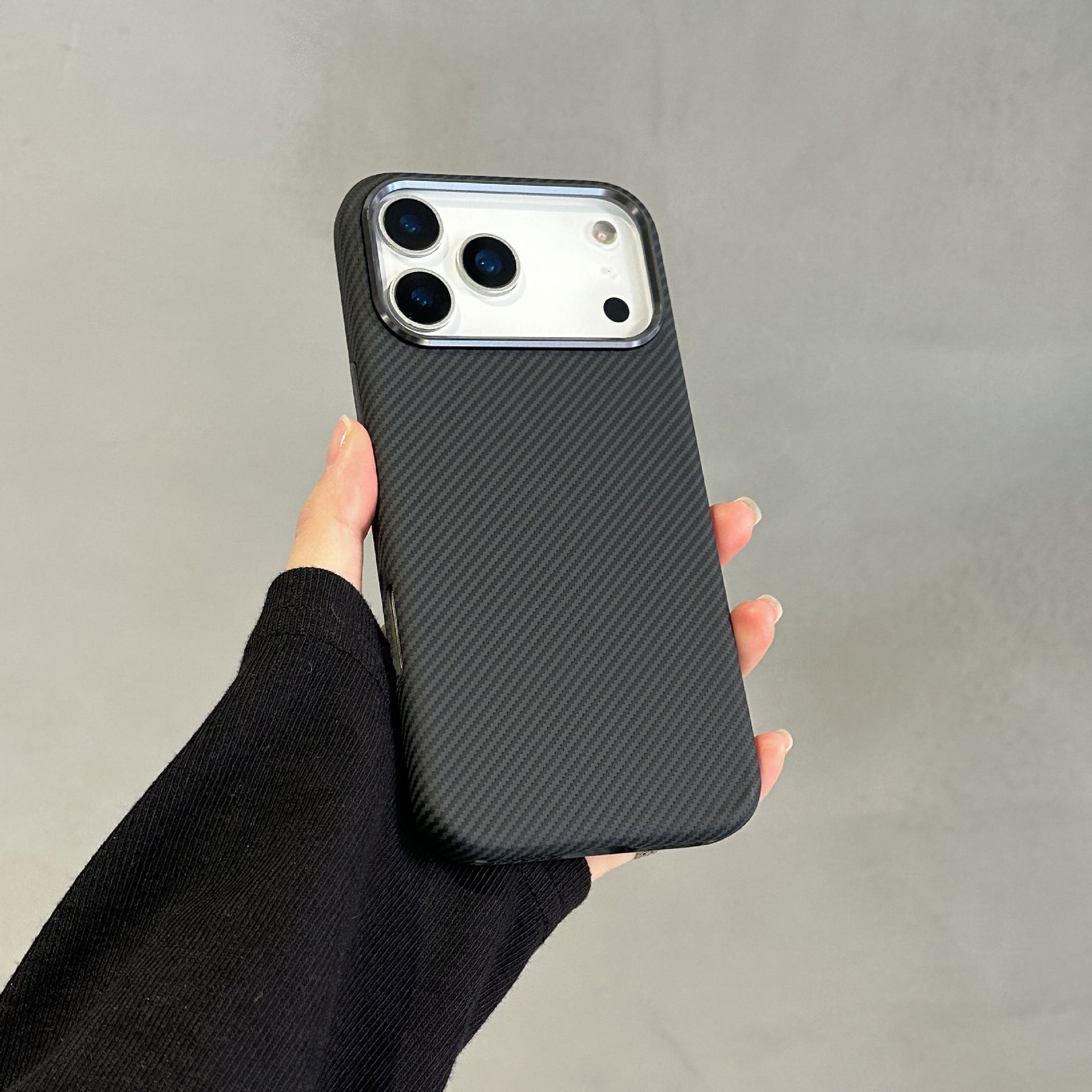 CarbonWeave Kevlar iPhone Case