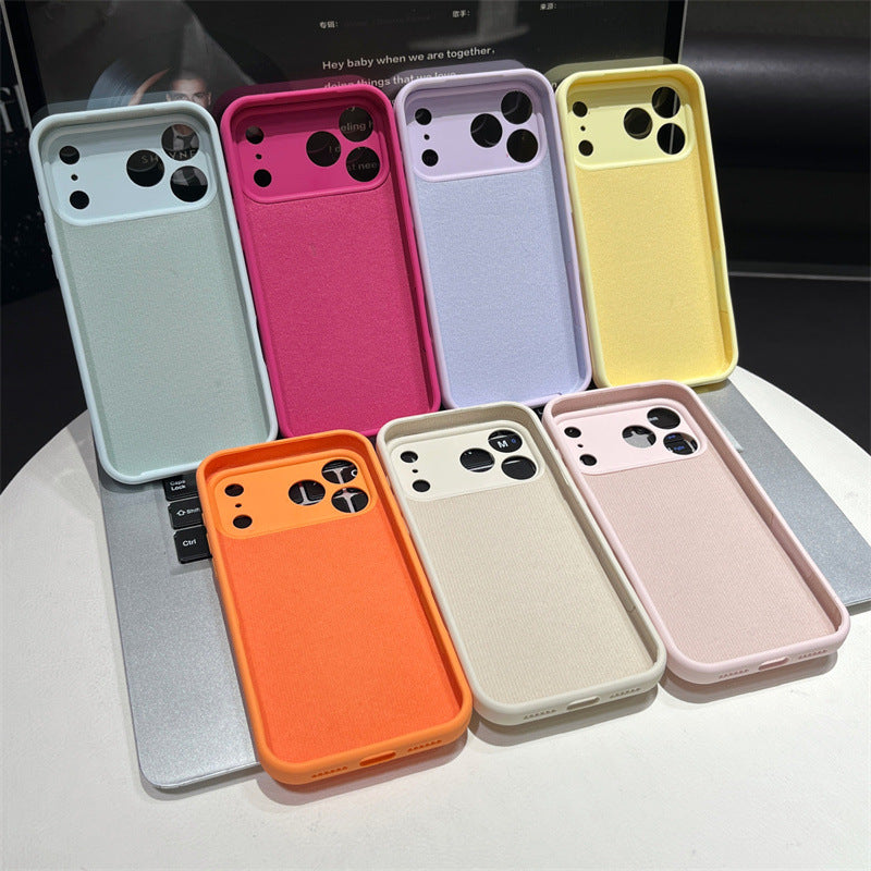 LuxePaw Silicone Leopard Magnetic iPhone Case
