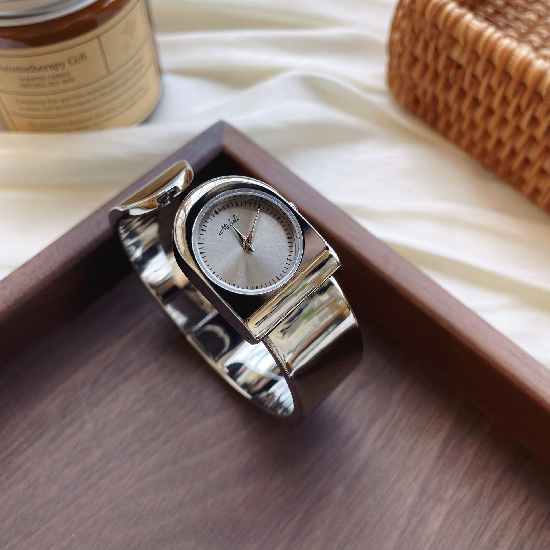 Mishali Luxe Watch