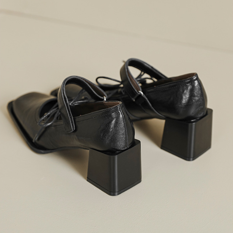 Noir Lace-Up Block Heel Pumps