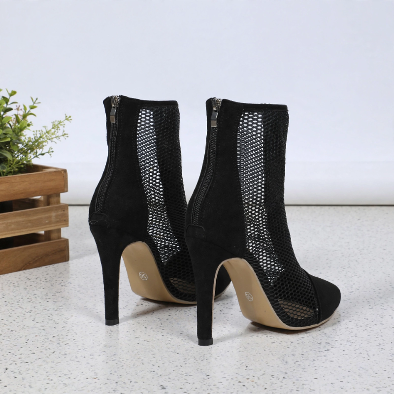 Noir Mesh Elevation Boots
