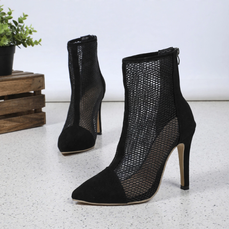 Noir Mesh Elevation Boots
