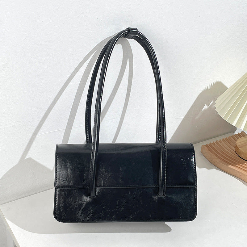 Elira Minimal Chic Underarm Shoulder Bag