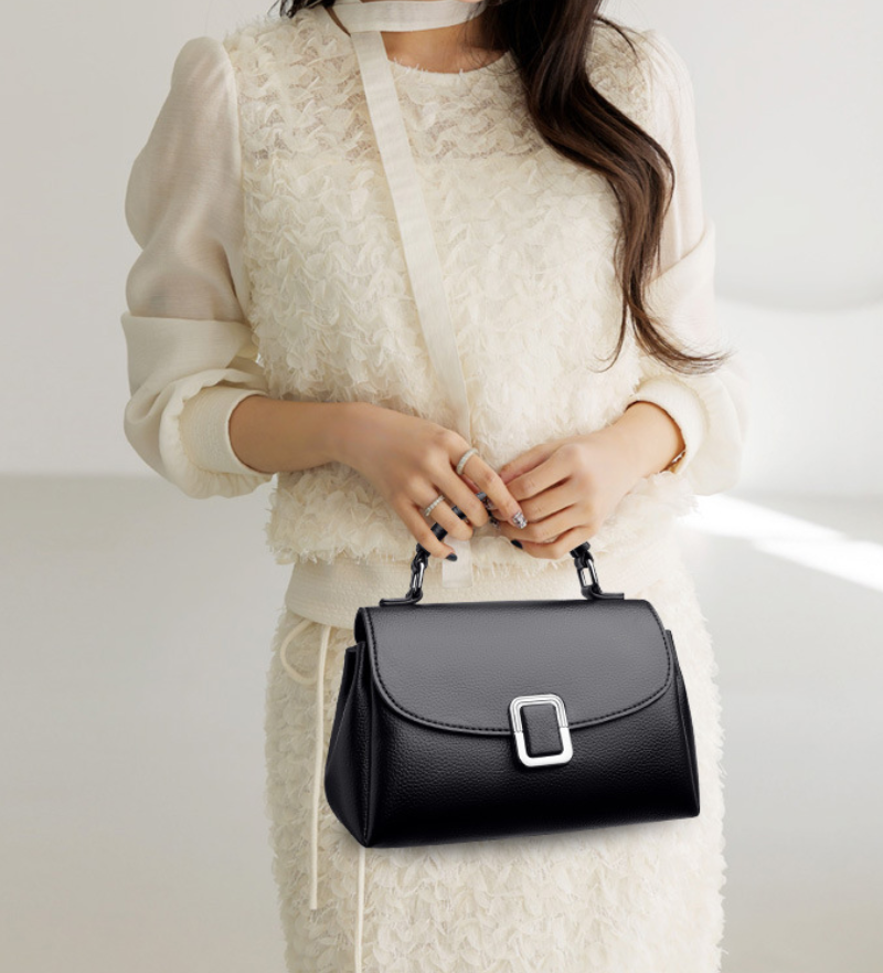 Luxe Lightweight HandBag