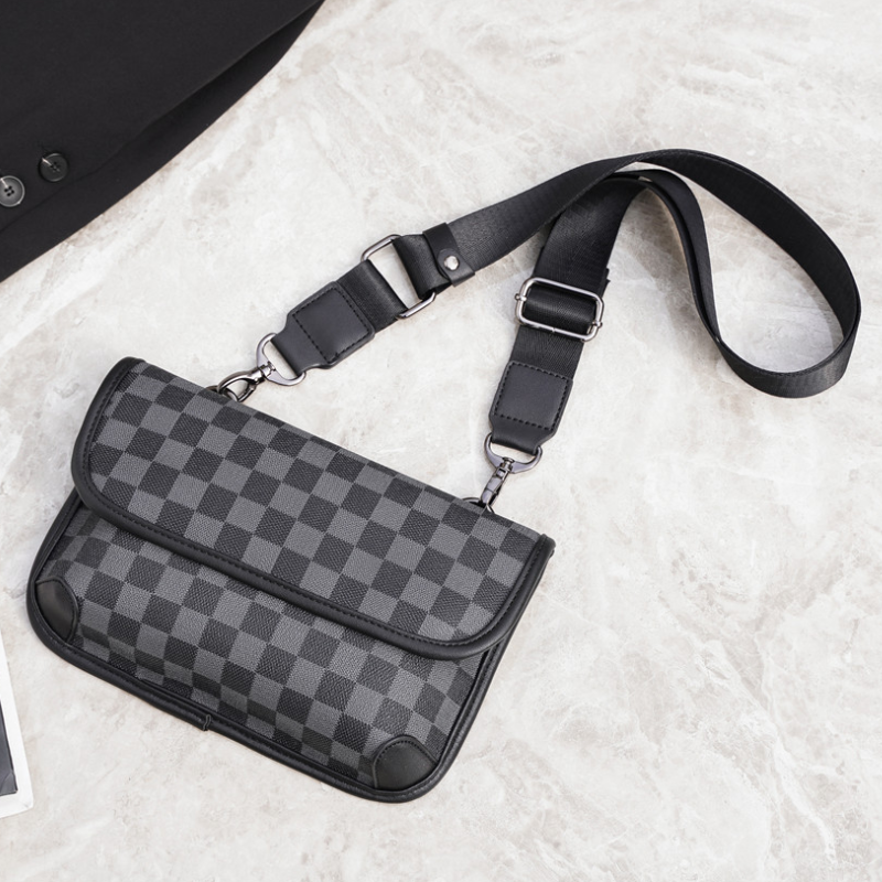 Trendy  Plaid Tiger Head  Crossbody Bag